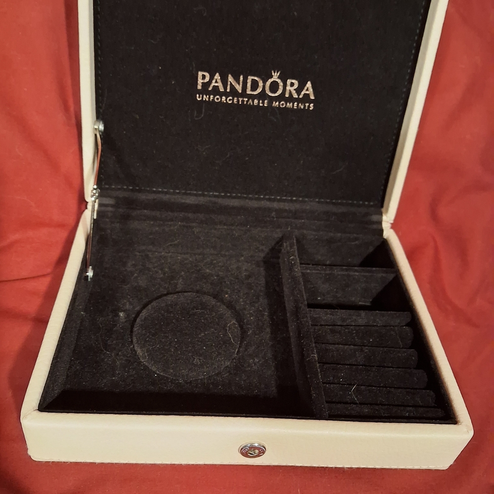 Pandora Cream and Black Leather Exterior Jewelry Box